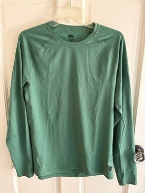 REI Men’s Base Layer Shirt